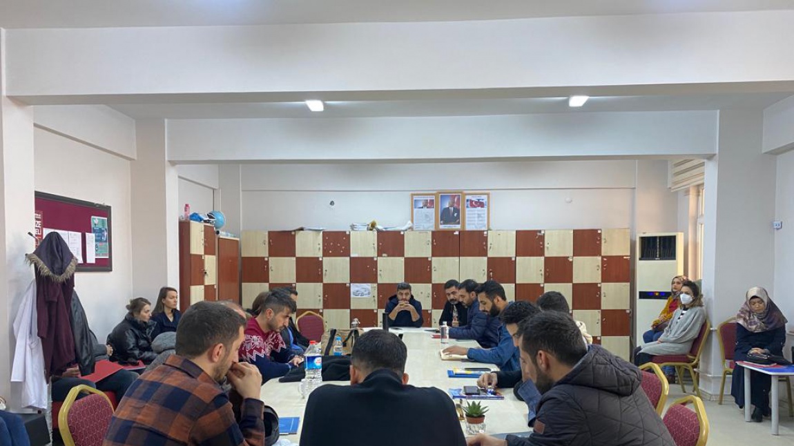 Gaziantep'te Şehit olan Ayşenur ALKAN öğretmenimiz ve bütün vatandaşlarımız için dua programı düzenlendi...